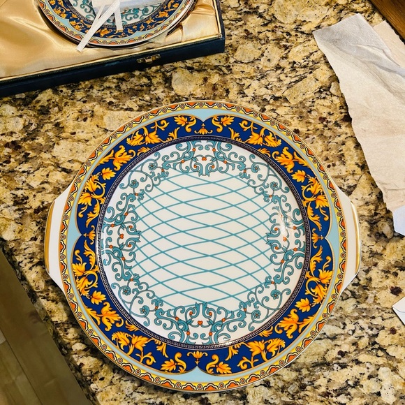 Vintage 1990’s 💙 T Limoges Cake Plate Set - 1 cake plate + 6 Dessert Plates NEW - Picture 8 of 8